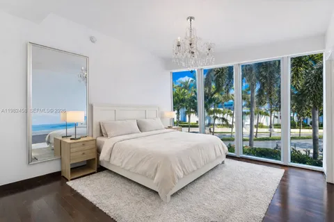 $1,295,000 | 2950 Northeast 188th Street, Unit 150, Aventura, FL 33180
