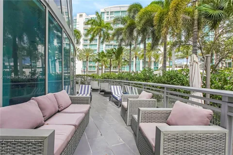 $1,350,000 | 2950 Northeast 188th Street, Unit 150, Aventura, FL 33180