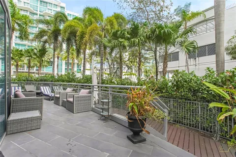 $1,350,000 | 2950 Northeast 188th Street, Unit 150, Aventura, FL 33180