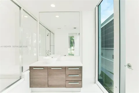$1,295,000 | 2950 Northeast 188th Street, Unit 150, Aventura, FL 33180