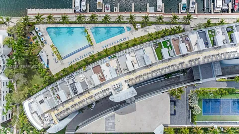 $1,350,000 | 2950 Northeast 188th Street, Unit 150, Aventura, FL 33180