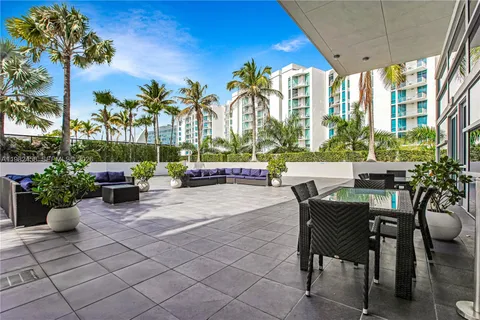 $1,295,000 | 2950 Northeast 188th Street, Unit 150, Aventura, FL 33180