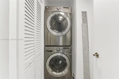 $1,350,000 | 2950 Northeast 188th Street, Unit 150, Aventura, FL 33180