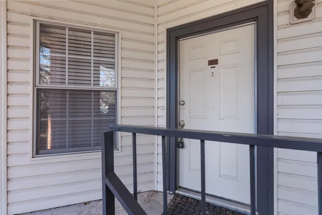 $2,500 | 2408 Enfield Road, Unit 212, Austin, TX 78703