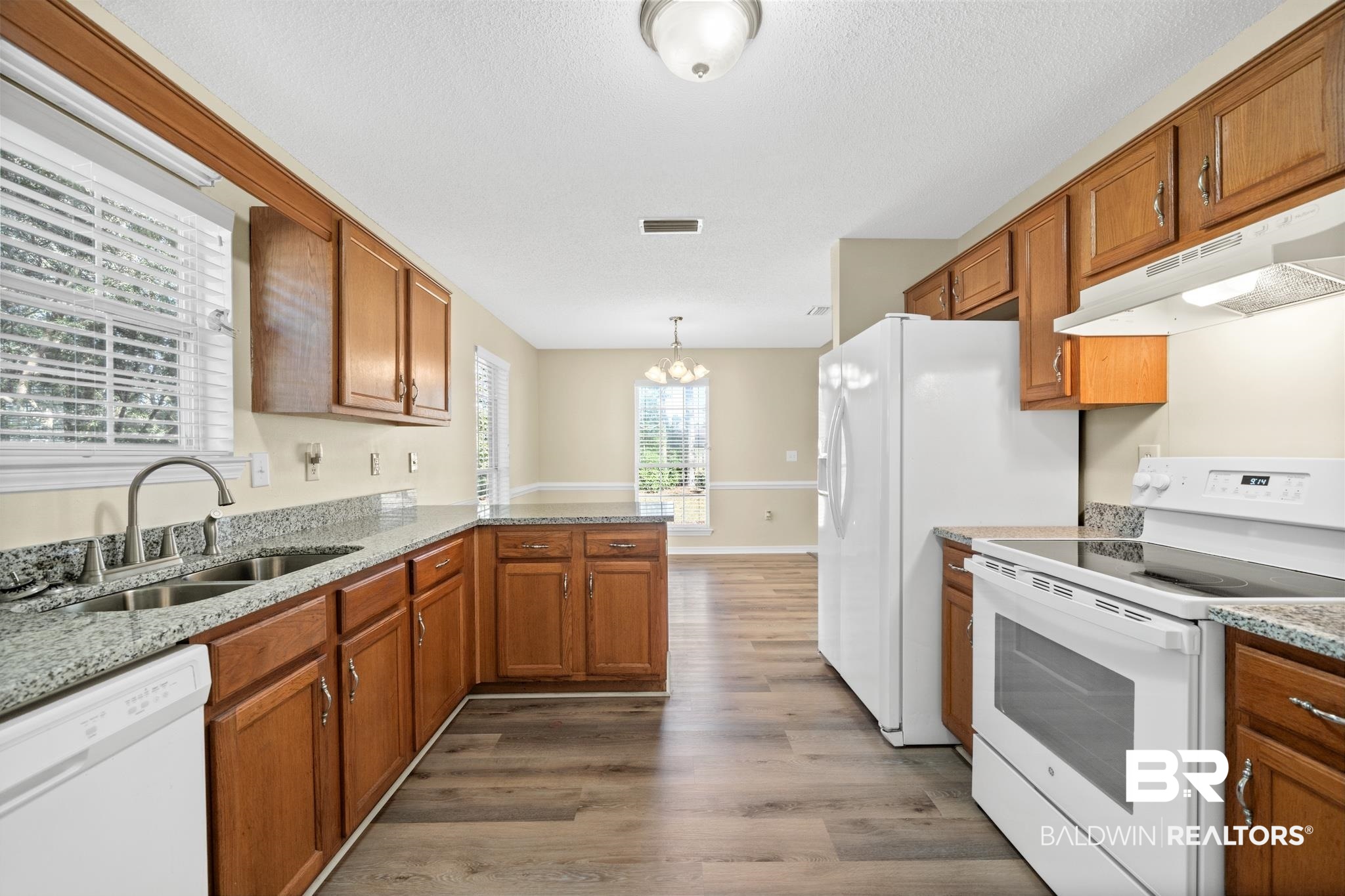 415 Hamilton Boulevard Foley, AL 36535 - Photo 11 of 39