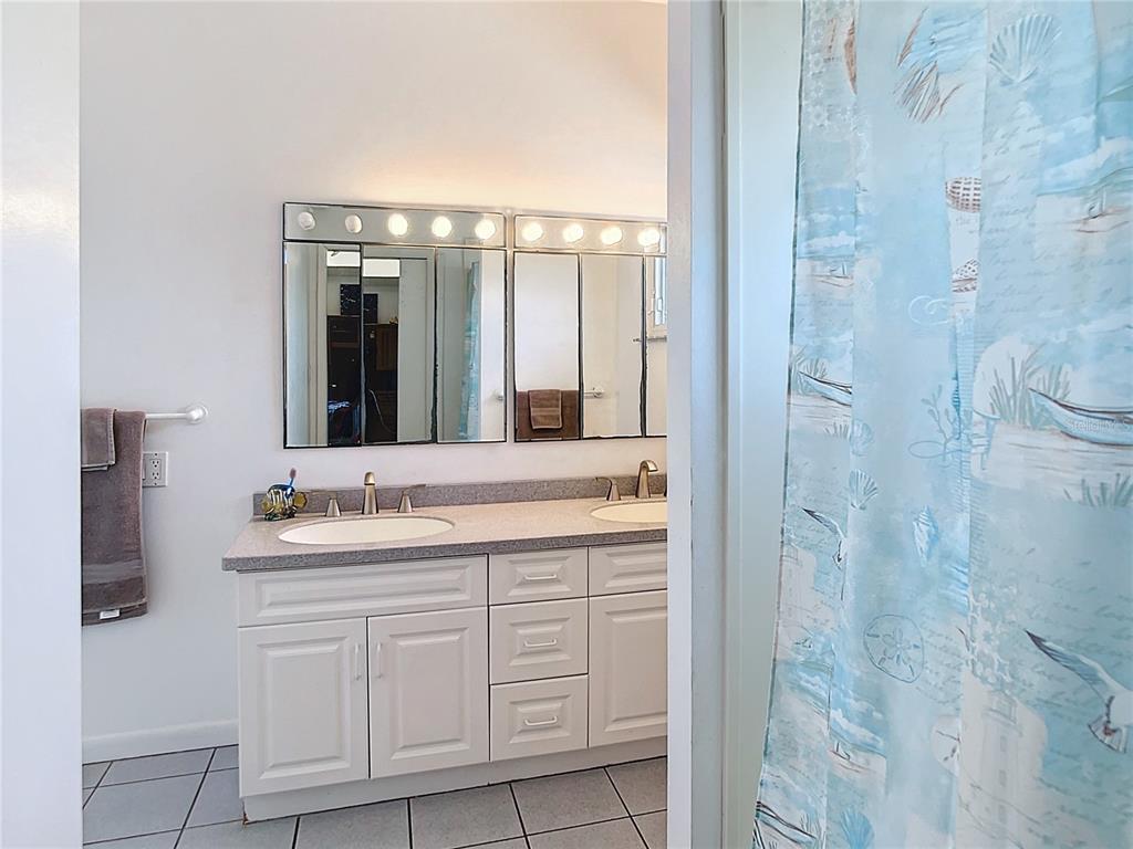 919 Key Way Nokomis, FL 34275 - Photo 41 of 70