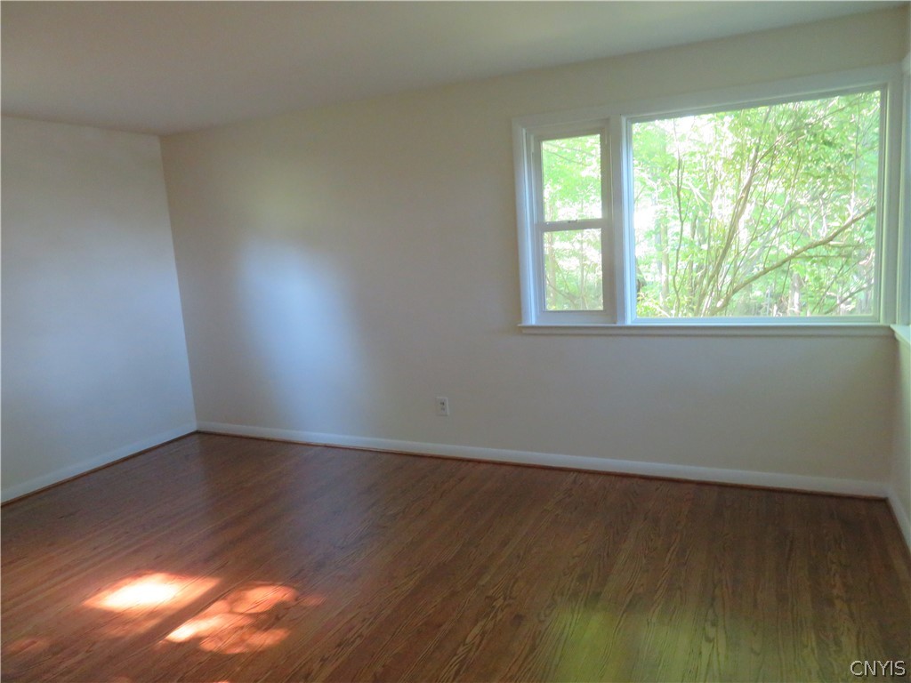 22 Forest Road New Hartford, NY 13501 - Photo 11 of 16