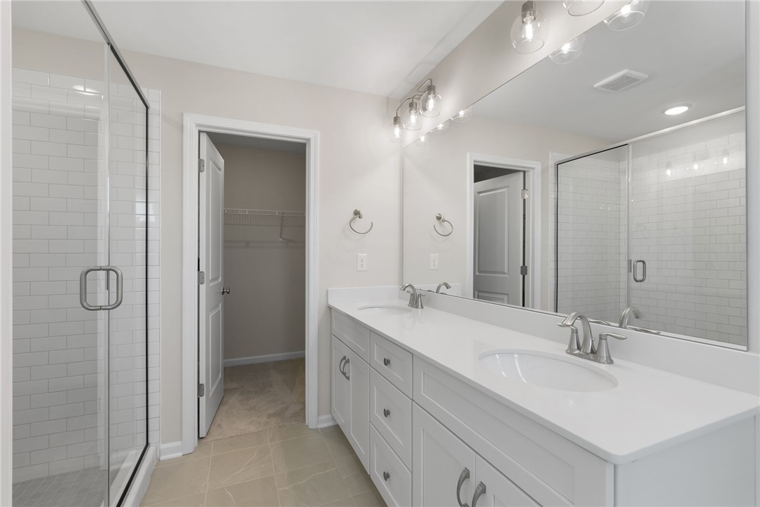 312 Keeling Avenue, Unit SUN0136 Anderson, SC 29625 - Photo 23 of 49 Premier Bath