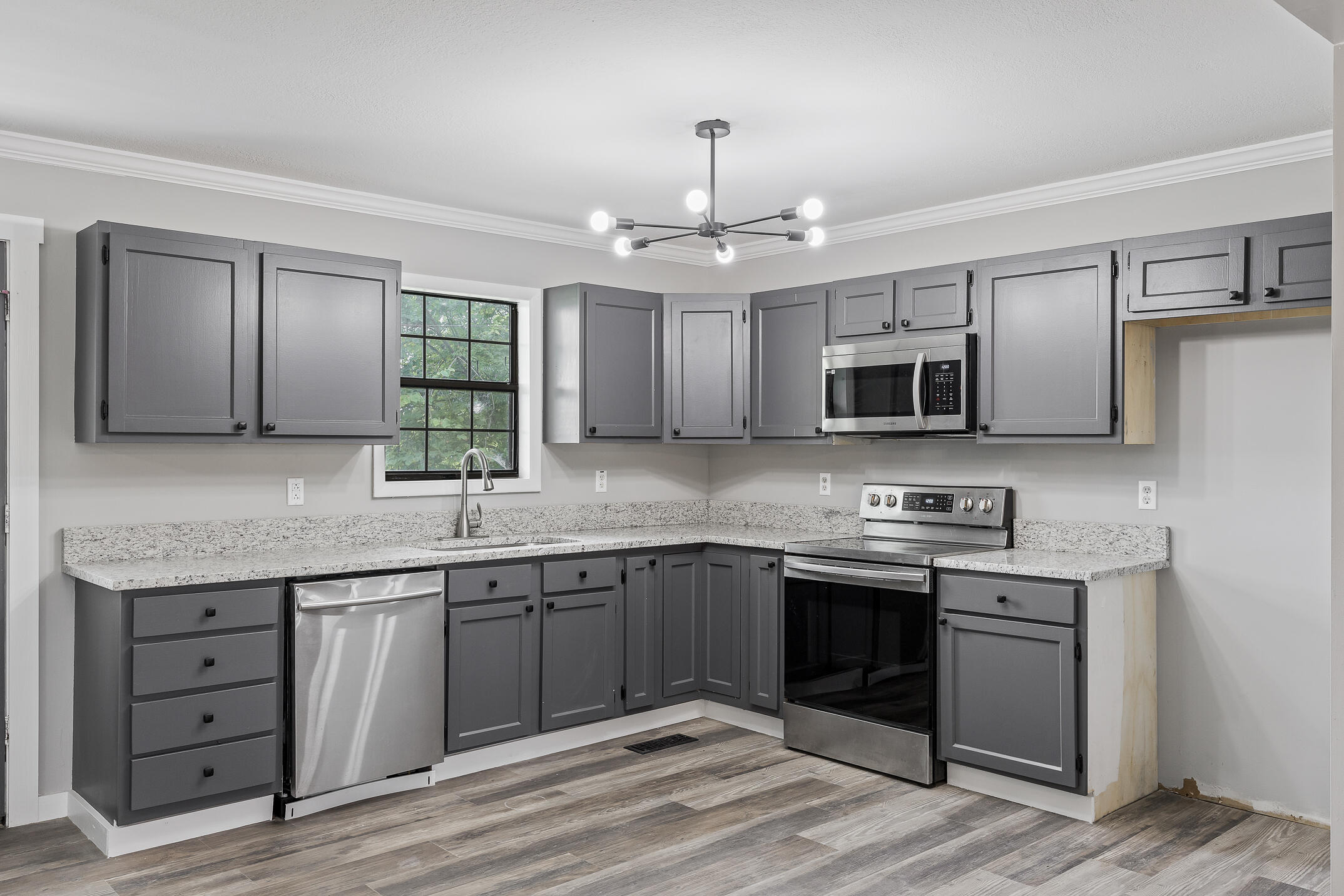 530 Michaels Road Trenton, GA 30752 - Photo 8 of 24 Michaels-17