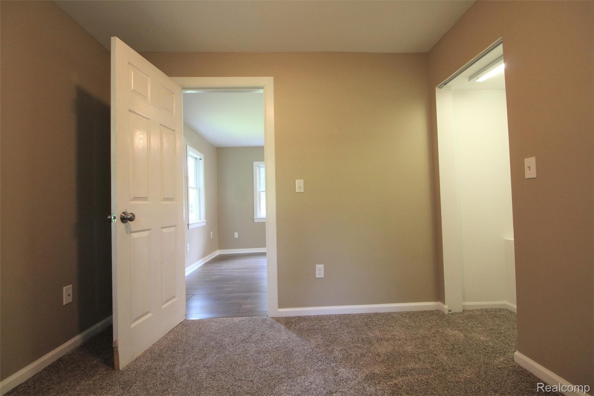 4333 East Mt Morris Road Mount Morris, MI 48458 - Photo 10 of 31 IMG_4389.JPG