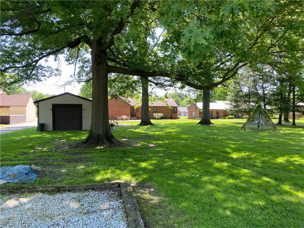 6430 Columbia Road Olmsted Falls, OH 44138 - Photo 26 of 40