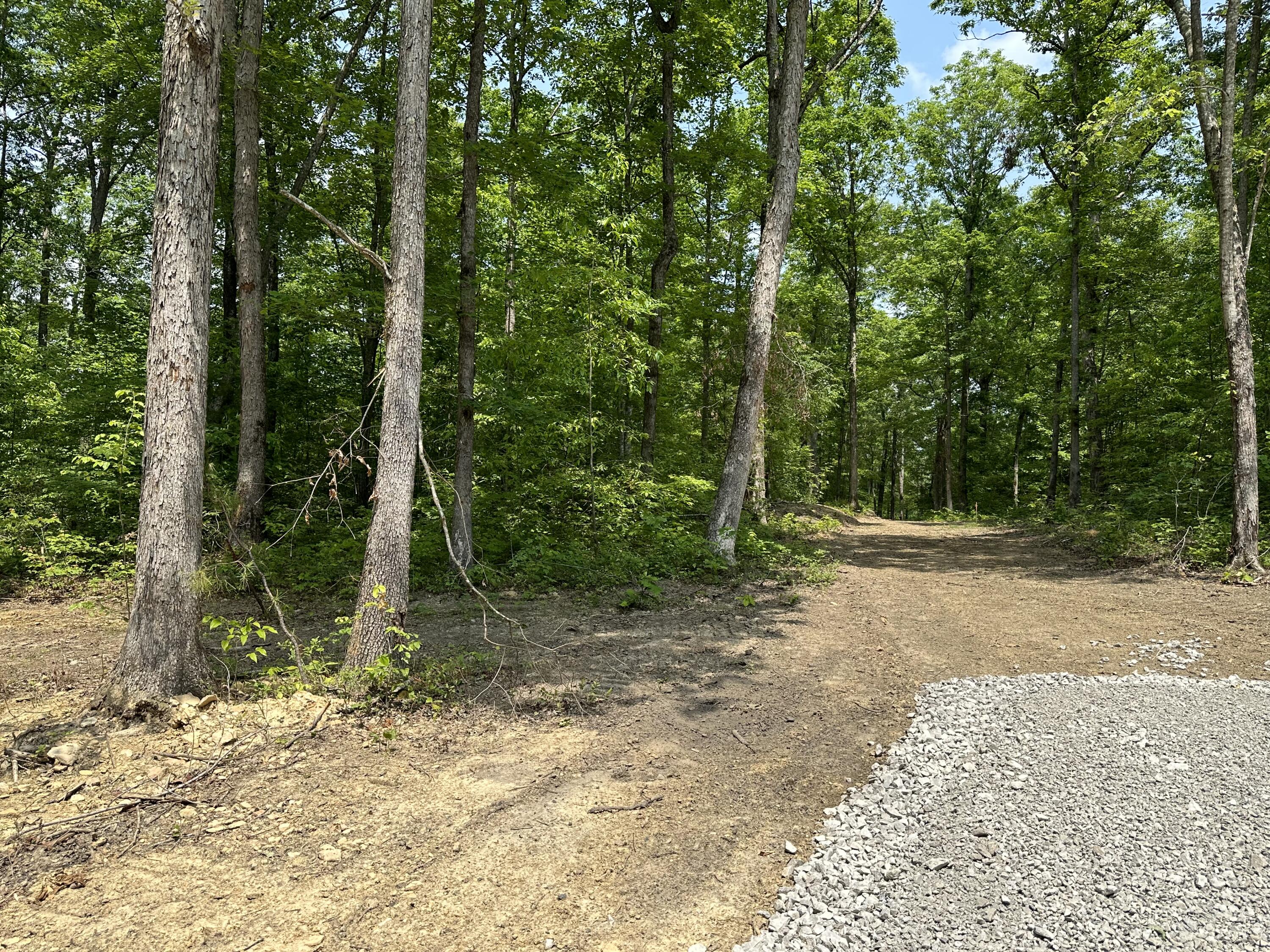6 Big Sky Road Corbin, KY 40701 - Photo 2 of 12 IMG_5849