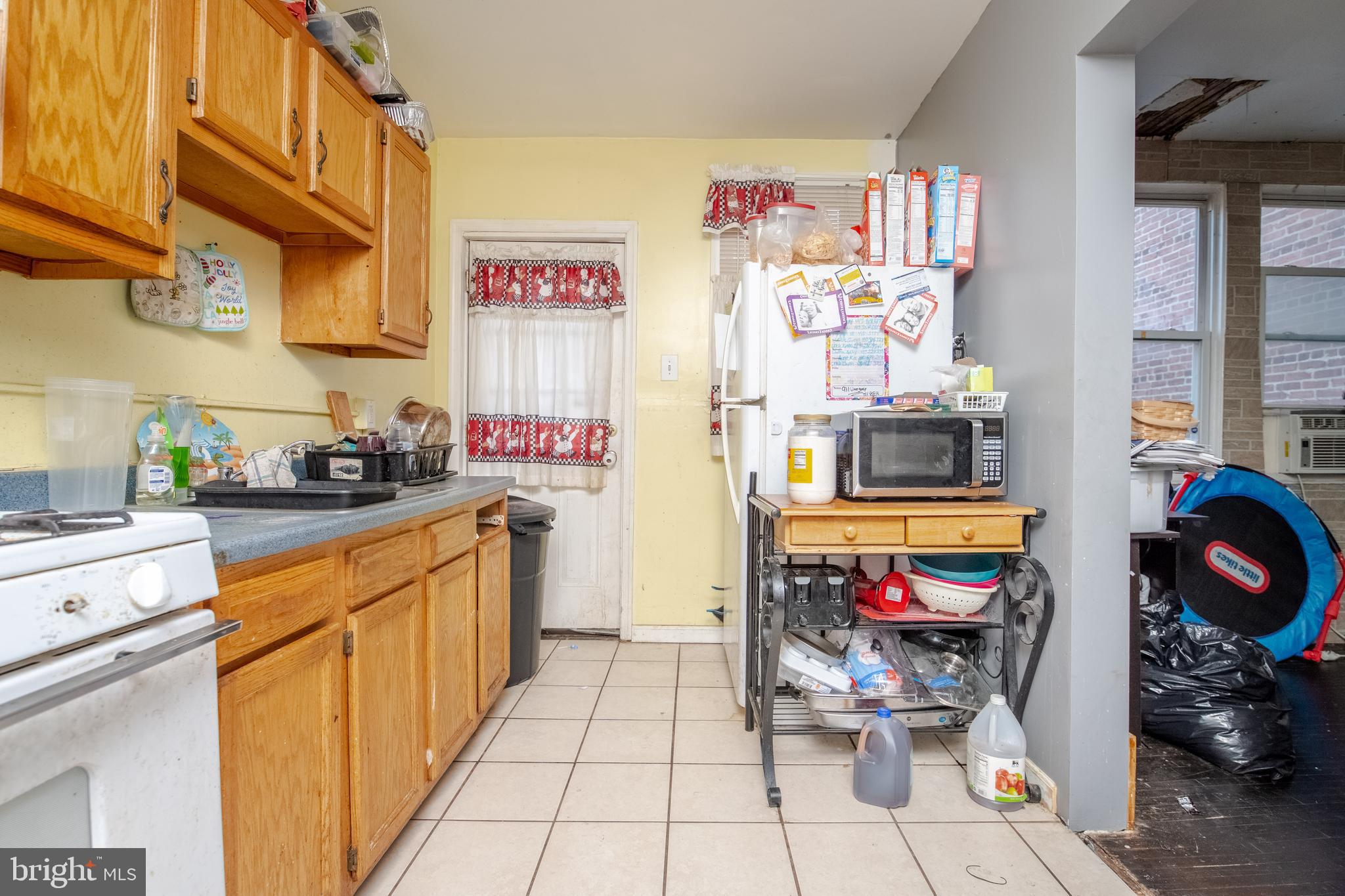 6768 Woodley Road Baltimore, MD 21222 - Photo 7 of 18 Gallery Image 7