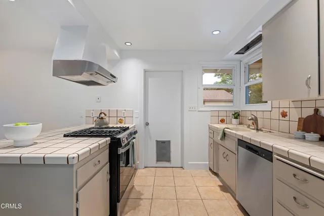 $875,000 | 5535 Larkin Street, Ventura, CA 93003