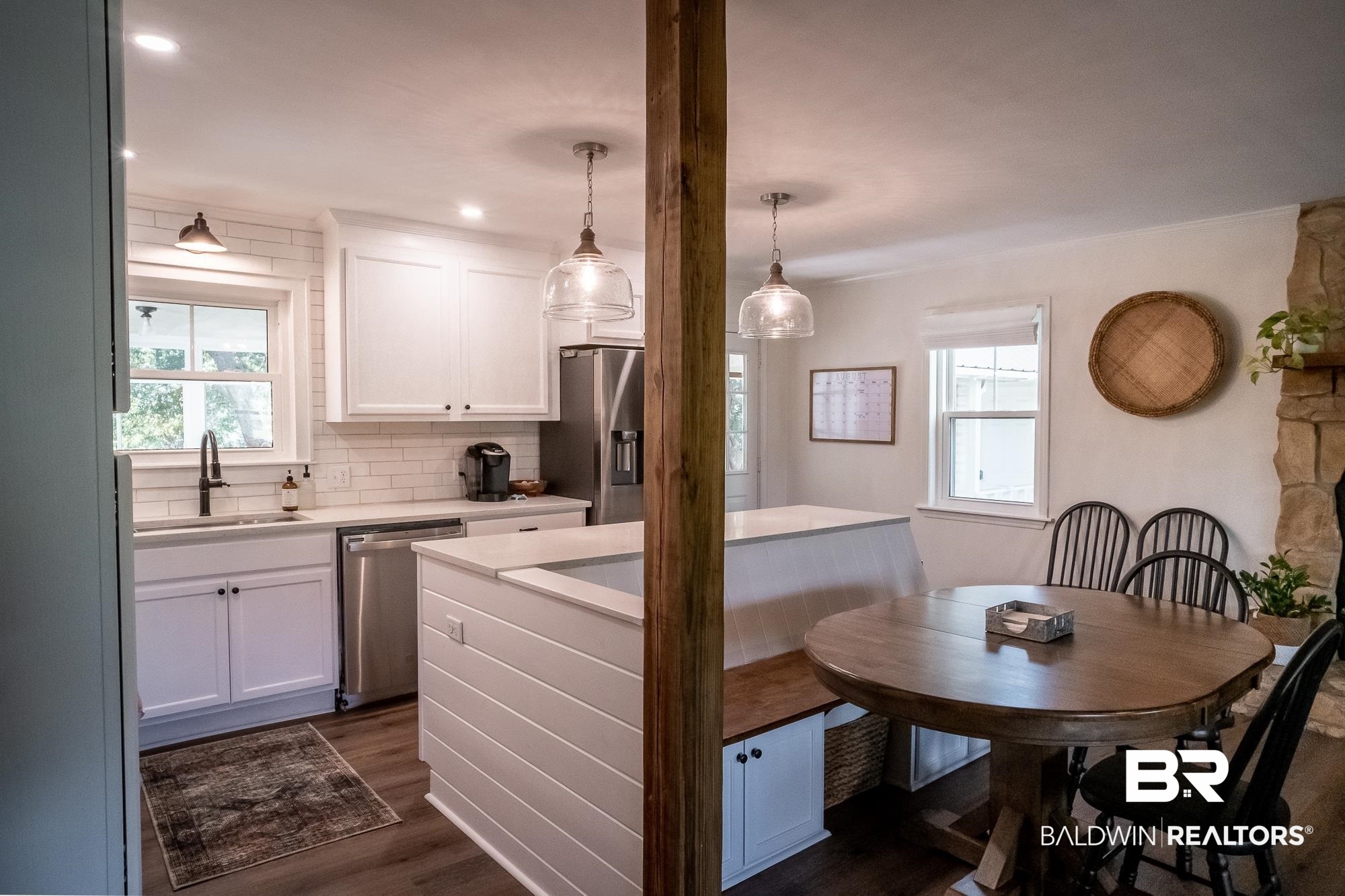 22664 River Road South Daphne, AL 36526 - Photo 6 of 39 Dining and Kitchen