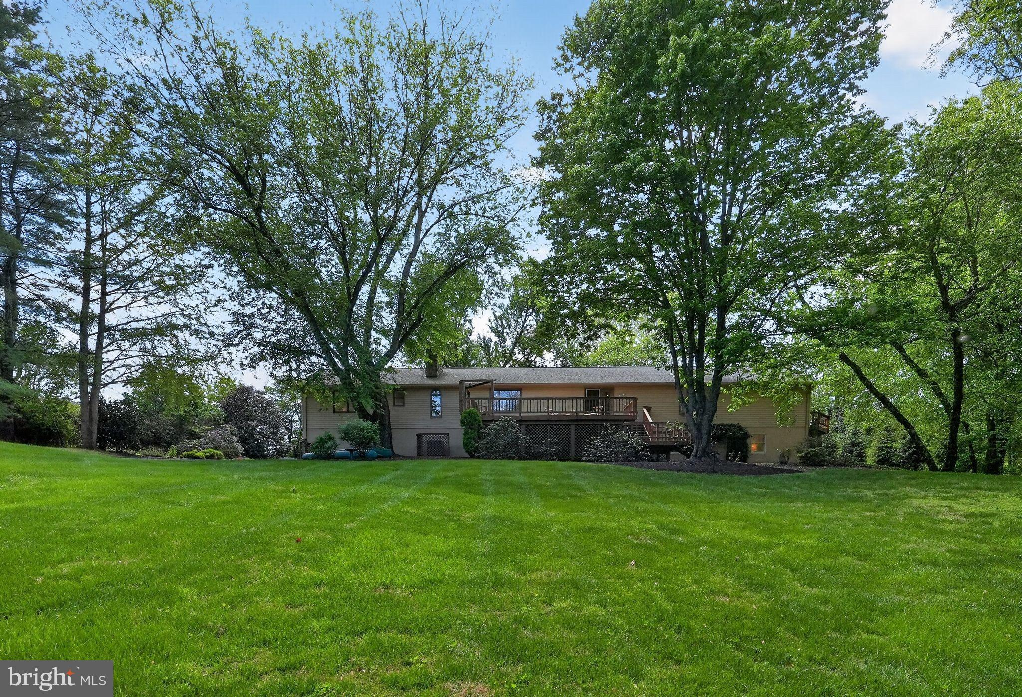13821 Esworthy Road Darnestown, MD 20874 - Photo 58 of 98 Rear view of home