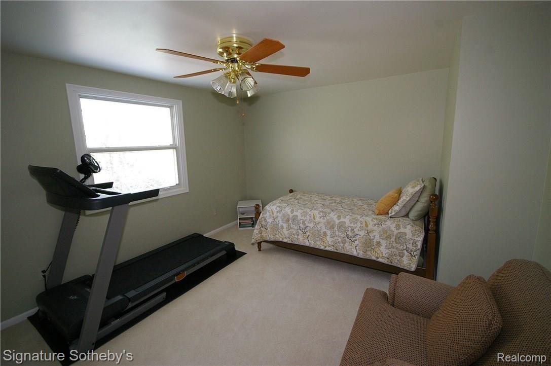 1790 North Kilburn Road Rochester, MI 48306 - Photo 21 of 29 IMGP9289.JPG
