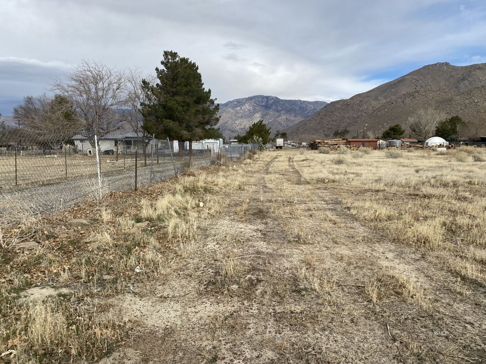 15145 Walker Road Weldon, CA 93283 - Photo 11 of 19 Gallery Image 11