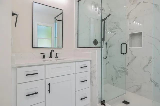 $949,999 | 22 Shalimar Drive, Shalimar, FL 32579