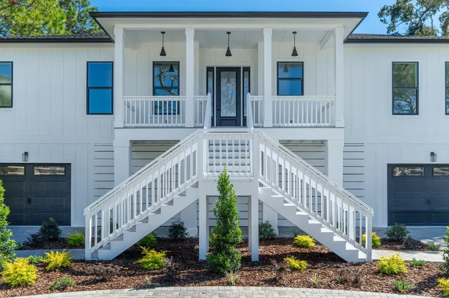 $949,999 | 22 Shalimar Drive, Shalimar, FL 32579