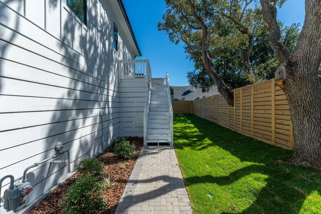 $949,999 | 22 Shalimar Drive, Shalimar, FL 32579