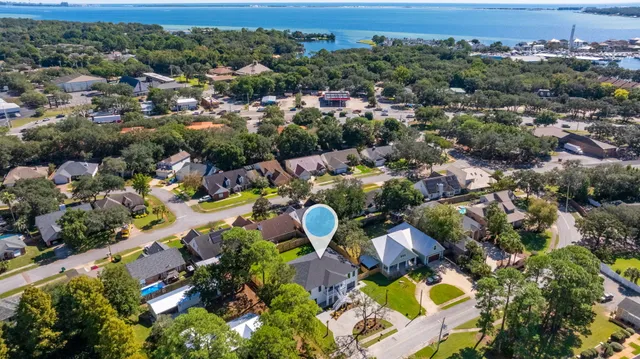 $949,999 | 22 Shalimar Drive, Shalimar, FL 32579