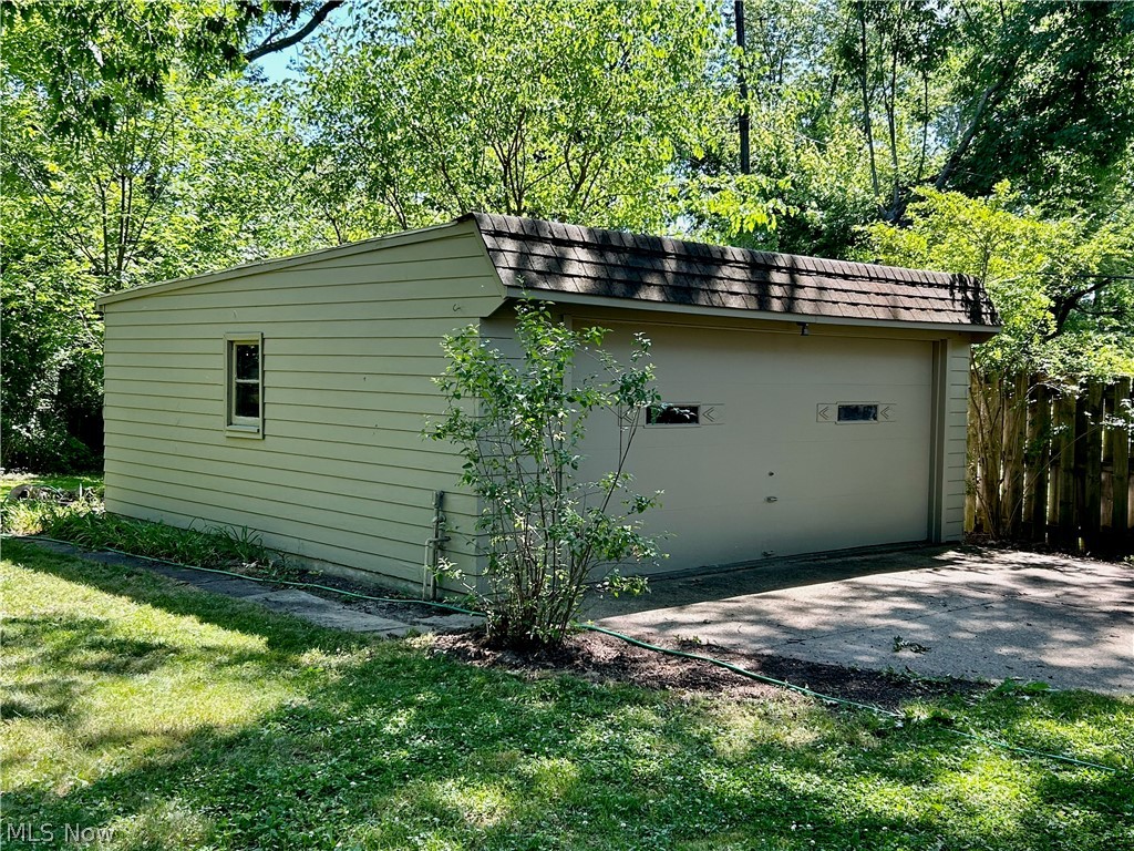 3266 Ormond Road Cleveland, OH 44118 - Photo 36 of 40 View of garage from back porch