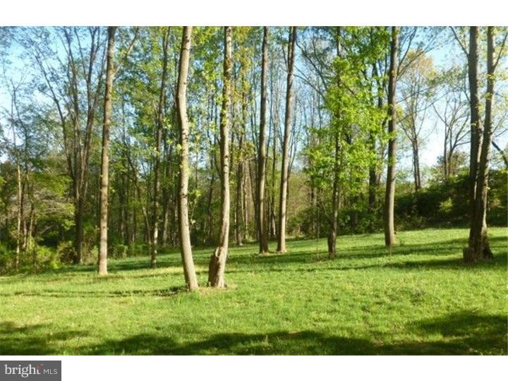 466 Reeds Road Downingtown, PA 19335 - Photo 2 of 6 Gallery Image 2