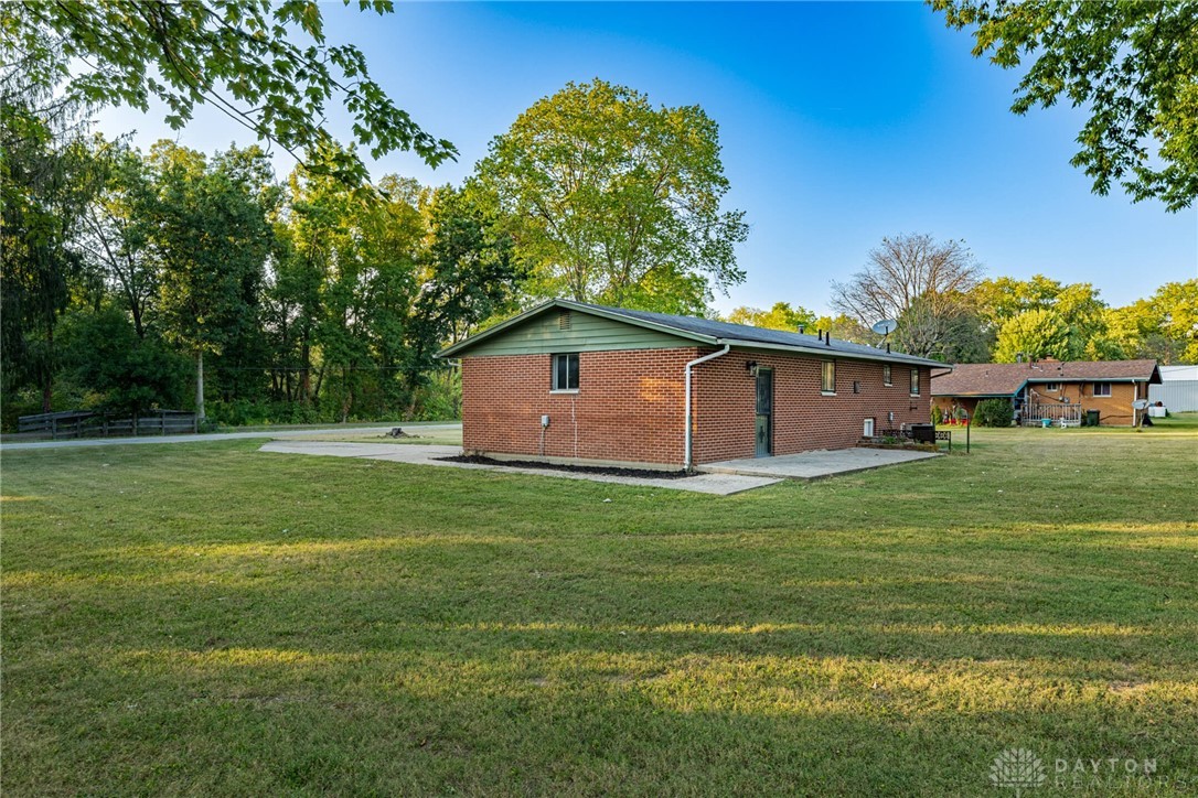 5710 Corwin Road Waynesville, OH 45068 - Photo 5 of 26 Gallery Image 5