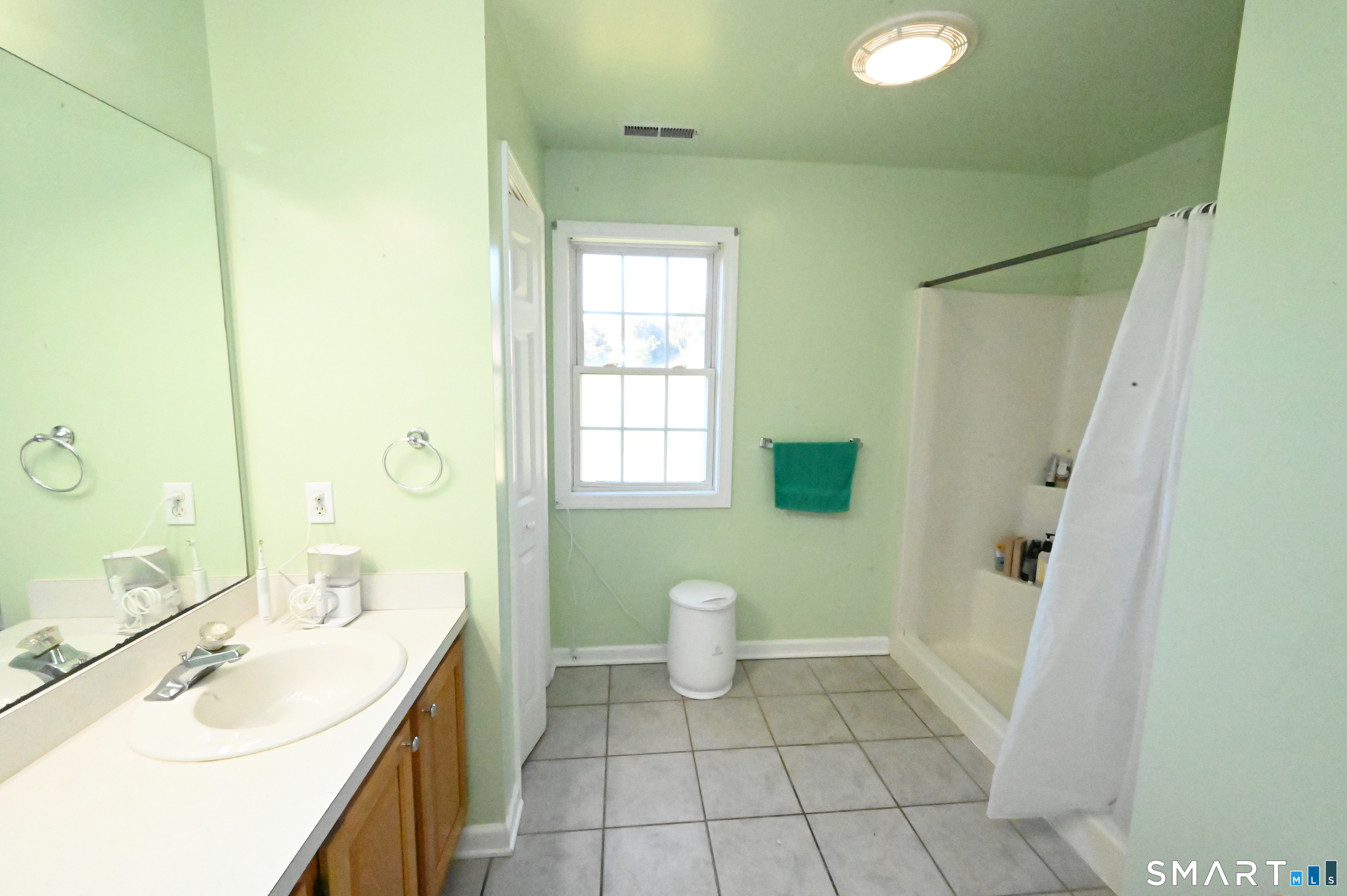 680 Totoket Road North Branford, CT 06472 - Photo 22 of 39 Gallery Image 22