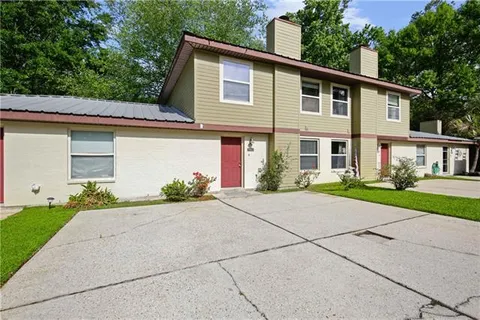 $215,000 | 704 Colbert Street, Unit B, Mandeville, LA 70448