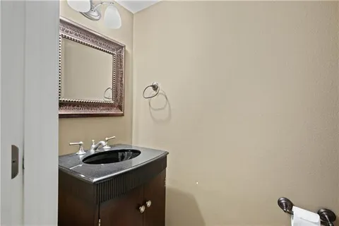 $215,000 | 704 Colbert Street, Unit B, Mandeville, LA 70448