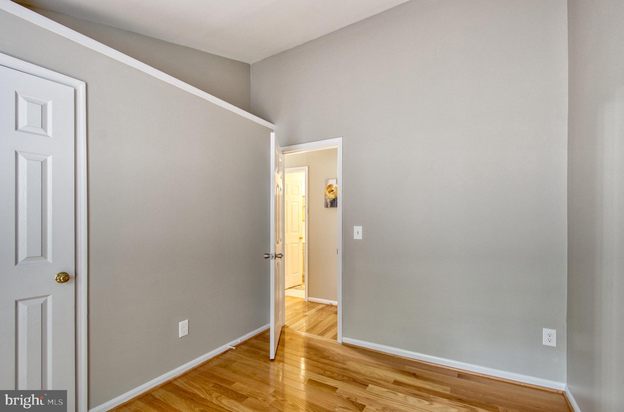 45412 Gable Square Sterling, VA 20164 - Photo 26 of 36 Bedroom 3 with Vaulted Ceilings