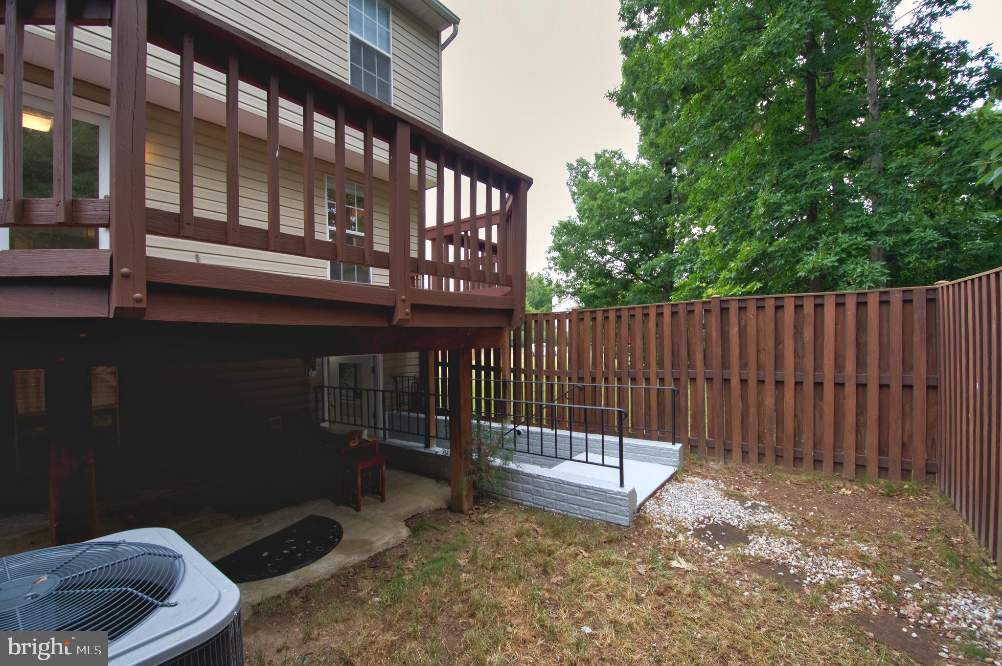 45412 Gable Square Sterling, VA 20164 - Photo 32 of 36 Fenced Backyard