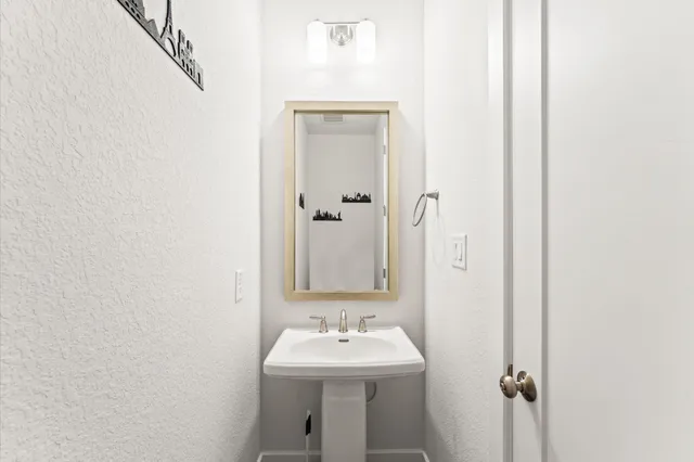 $6,800 | 21 Cassena Grove Place, Tomball, TX 77375