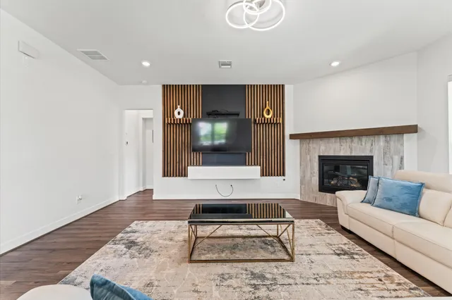 $6,800 | 21 Cassena Grove Place, Tomball, TX 77375