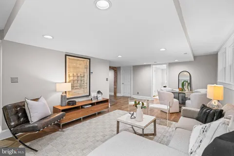 $675,000 | 1726 17th Street Northwest, Unit B1, Washington, DC 20009