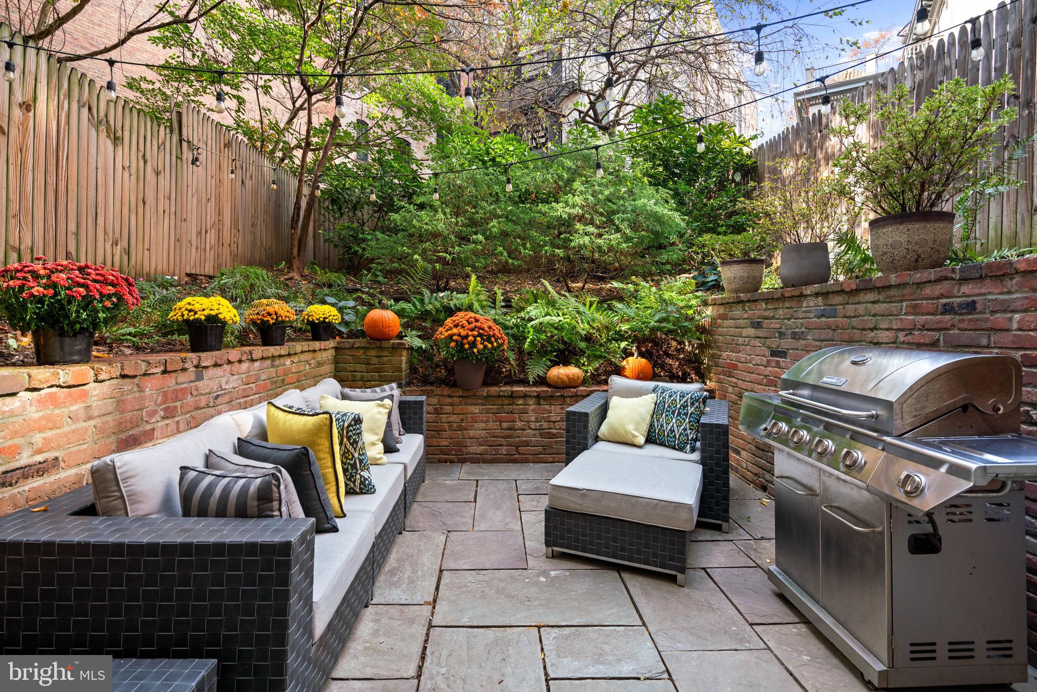 1726 17th Street Northwest, Unit B1 Washington, DC 20009 - Photo 6 of 33 Gorgeous Private Patio