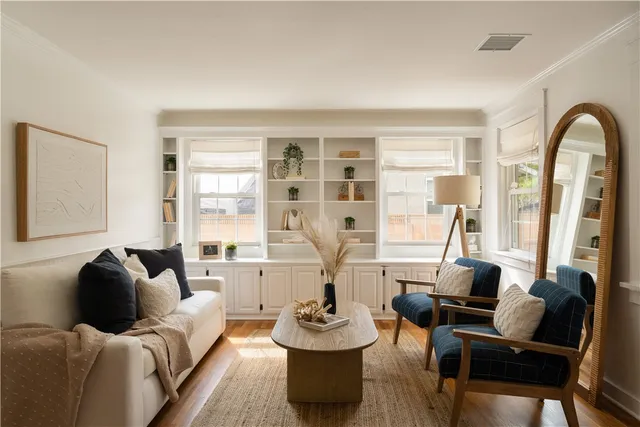 $1,090,000 | 4808 Graywood Avenue, Long Beach, CA 90808