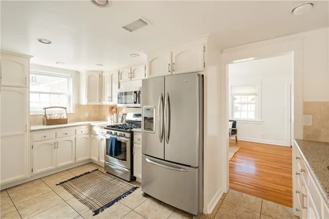 $1,090,000 | 4808 Graywood Avenue, Long Beach, CA 90808