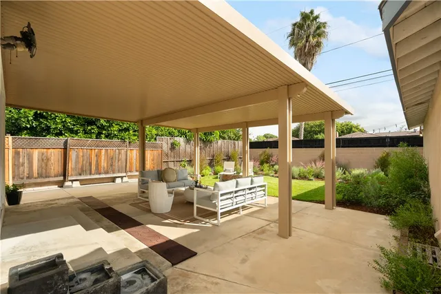 $1,090,000 | 4808 Graywood Avenue, Long Beach, CA 90808