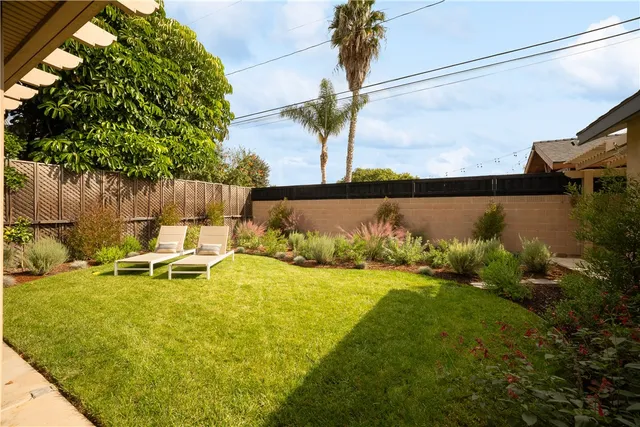 $1,090,000 | 4808 Graywood Avenue, Long Beach, CA 90808