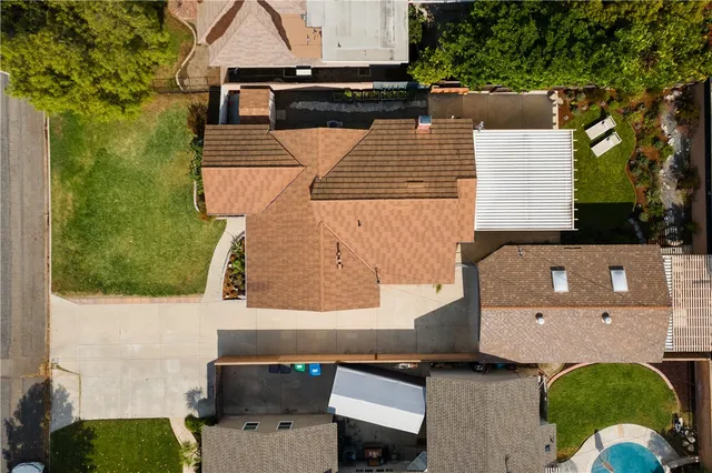 $1,090,000 | 4808 Graywood Avenue, Long Beach, CA 90808