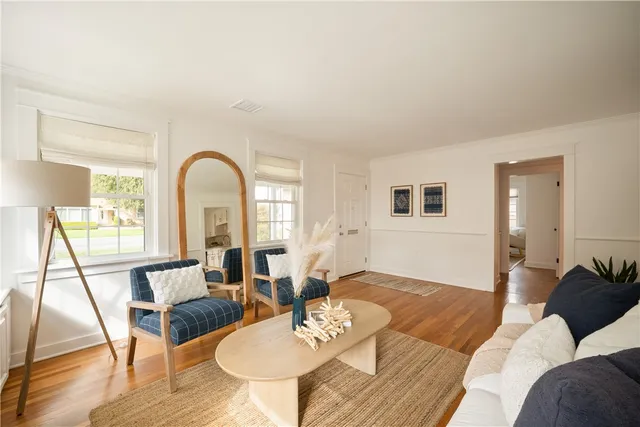 $1,090,000 | 4808 Graywood Avenue, Long Beach, CA 90808