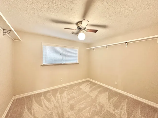 $2,200 | 65 Hickory Oak Drive, The Woodlands, TX 77381