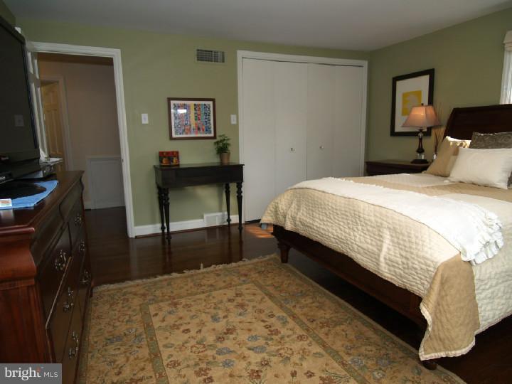1242 Knox Road Wynnewood, PA 19096 - Photo 13 of 25 Gallery Image 13