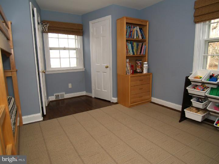 1242 Knox Road Wynnewood, PA 19096 - Photo 17 of 25 Gallery Image 17