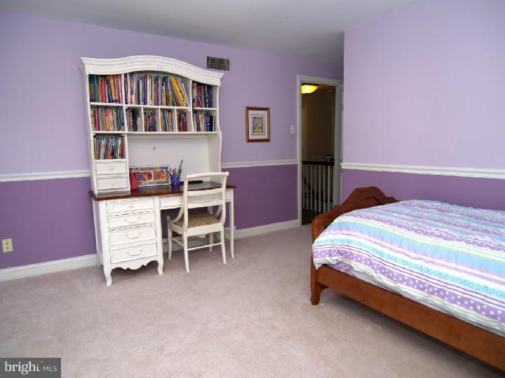 1242 Knox Road Wynnewood, PA 19096 - Photo 20 of 25 Gallery Image 20