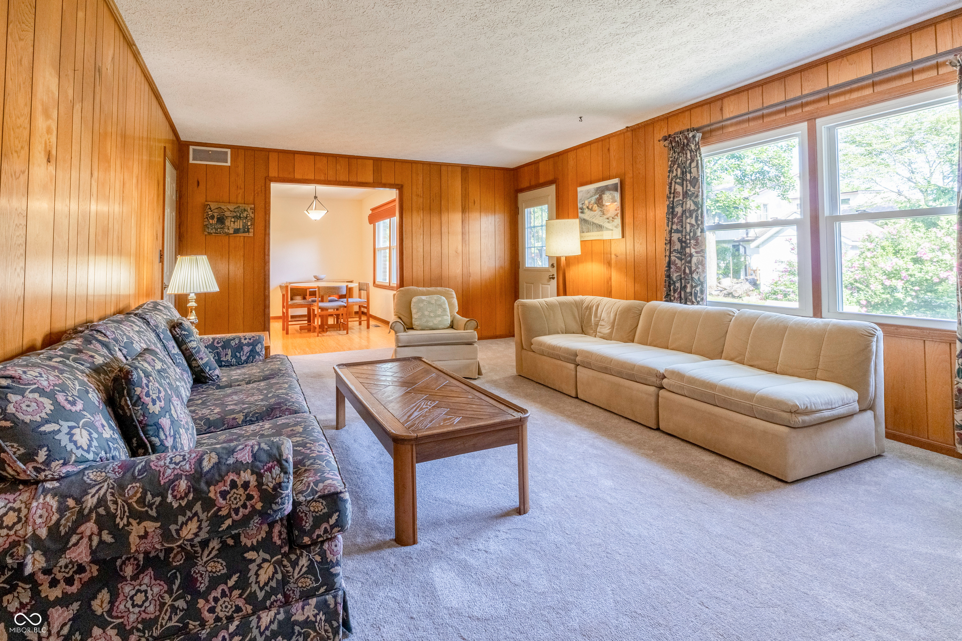 1036 Goldfinch Road Columbus, IN 47203 - Photo 17 of 43 Gallery Image 17