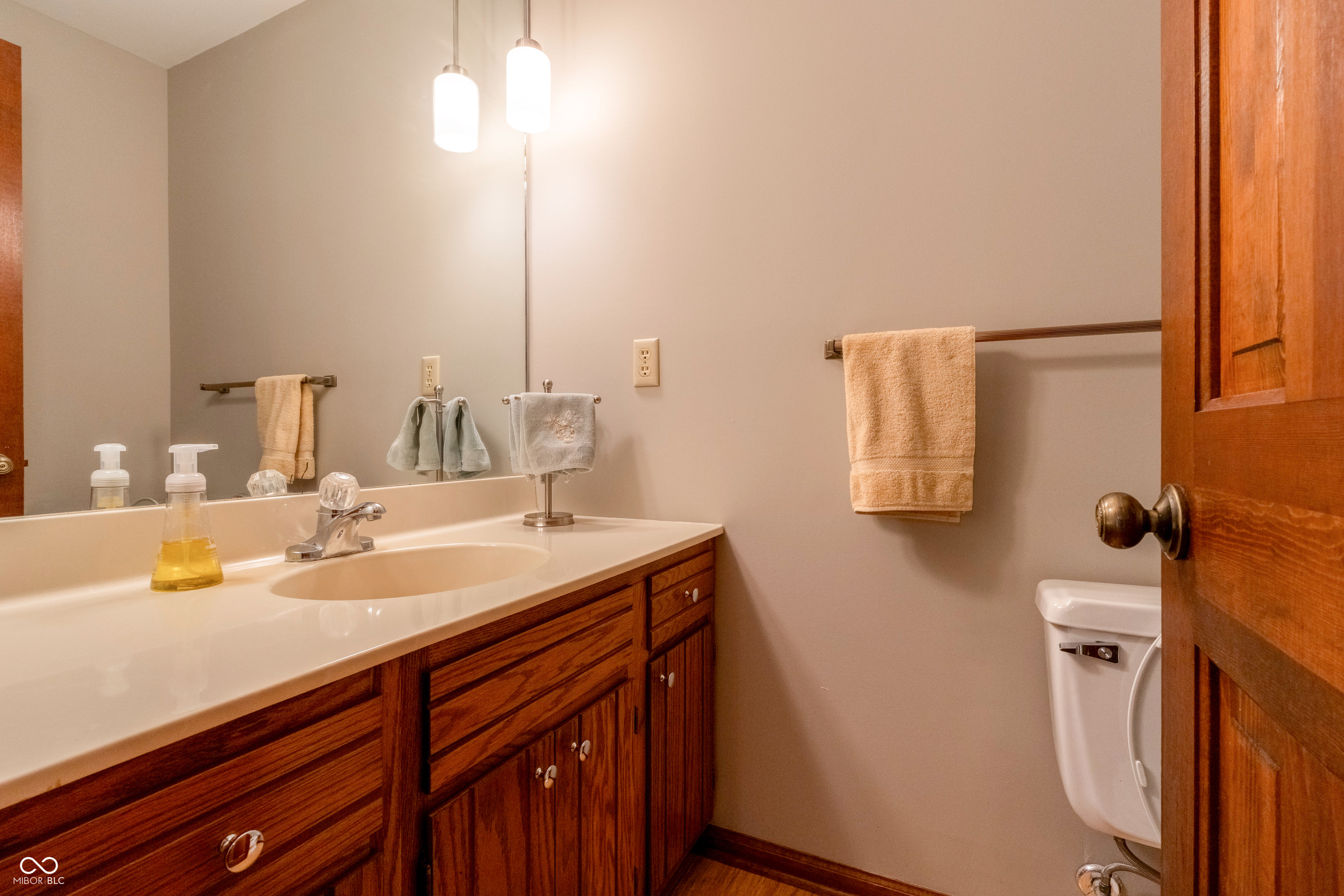 1036 Goldfinch Road Columbus, IN 47203 - Photo 23 of 43 Gallery Image 23